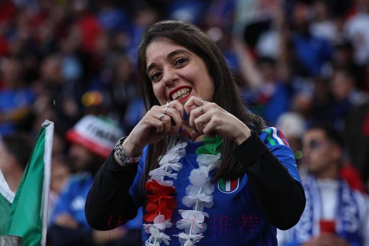 西球员工会:球员必须保障至少72小时赛间休息 西球员工会:球员必须保障至少72小时赛间休息